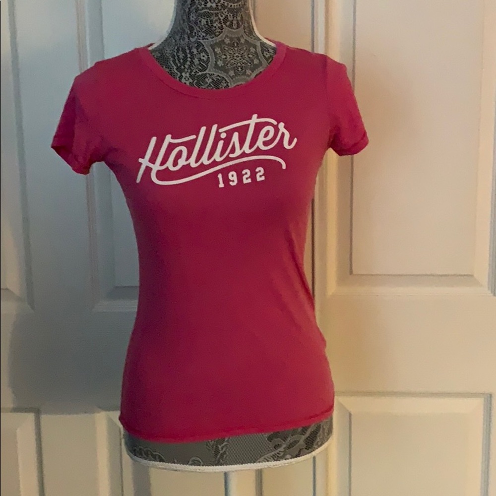 Pink Hollister t-shirt